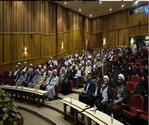 با محوریت تبیین گفتمان  انقلاب اسلامی در دانشگاه علوم پزشکی تبریز 